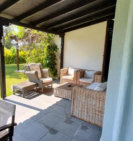 Nikol Elani Villa