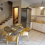 Nikol Elani Villa