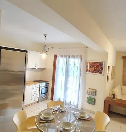 Nikol Elani Villa